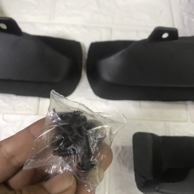 Bộ Chắn Bùn Bánh Theo Xe Dành Cho Toyota Camry 2007 / 2012