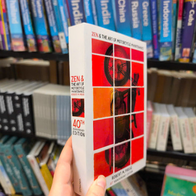 Sách - Zen & the Art of Motorcycle Maintenance by Robert M Pirsig - Sách tiếng anh, Bìa mềm