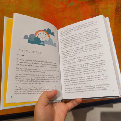 Sách - The Art of Making Memories: How to Create and Remember Happy Moments (The Happiness Institute Series) by Meik Wiking