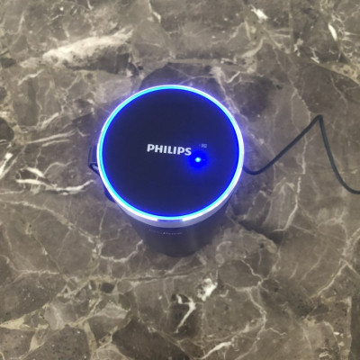 Máy khử mùi, lọc không khí dạng cốc trên xe ô tô cao cấp thương hiệu Philips GP5601 - Công suất: 5.5W - Điện áp: 5V DC/1A - UVC LED - Hàng Nhập Khẩu