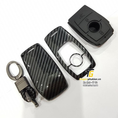 Ốp chìa khóa cho xe Mercedes E200, E250, E300 nhựa ABS vân carbon kèm móc đeo INOX sang trọng