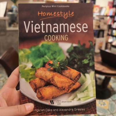 Sách - Homestyle Vietnamese Cooking by Nongkran Daks - Periplus Mini Cookbooks