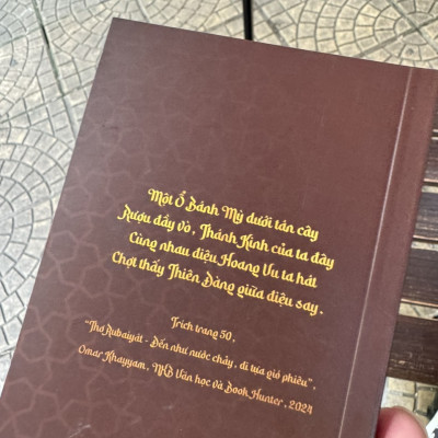 Thơ Rubaiyat – ĐẾN TỰA NƯỚC CHẢY, ĐI TỰA GIÓ PHIÊU – Omar Khayyam - Hà Thủy Nguyên dịch - Book Hunter 