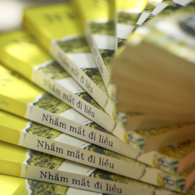 Nhắm Mắt Đi Liều