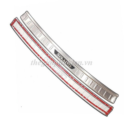 BỘ SẢN PHẨM Nẹp bước chân và ốp chống trầy cốp cho Kia Soluto - Mẫu Inox