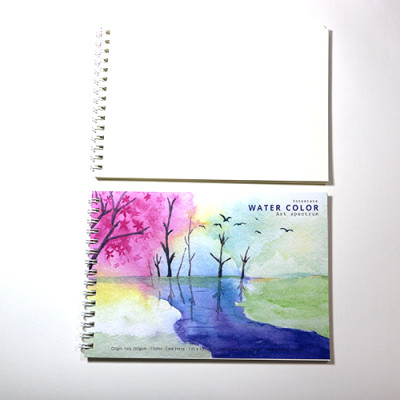 Sổ vẽ chuyên dụng A5 dòng cao cấp có vân, giấy rất dày vẽ chì và màu nước, giấy màu vàng kem lên màu rất tự nhiên, 15 tờ/cuốn 260gsm MOC08 Green Art - Hàng chính hãng