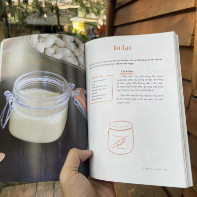 EAT CLEAN – ĂN SẠCH SỐNG KHOẺ - Emma Phạm –  AZ Việt Nam - NXB Thế Giới