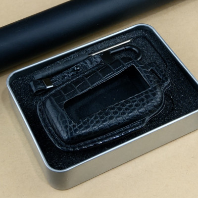 Bao da ép phom Handmade bọc chìa khóa xe ô tô TOYOTA da cá sấu sang trọng