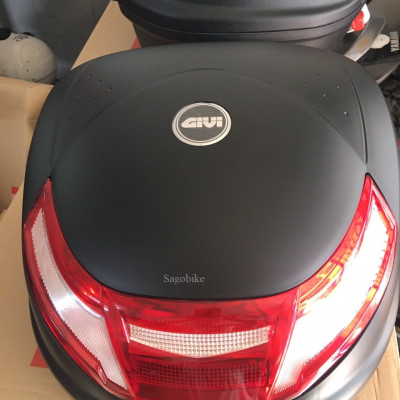 Thùng Givi E30RN 30lit