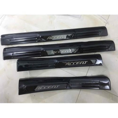 ỐP BẬC TRONG TITAN DÀNH CHO ACCENT 2018-2019-2020-2021