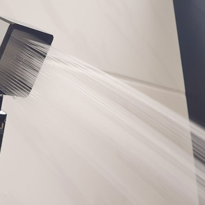 Bộ tay dây sen siêu tăng áp vuông Eurolife EL-113SH (Trắng bạc)