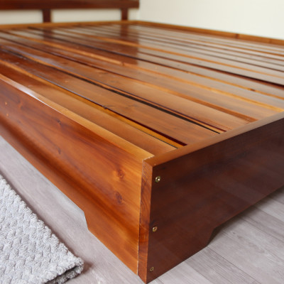 Giường ngủ gỗ CT12 Tundo màu vàng nâu