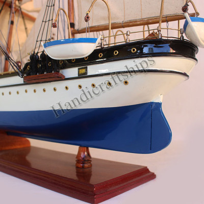 Thuyền buồm trang trí (Gorch Fock - Thân 60cm)