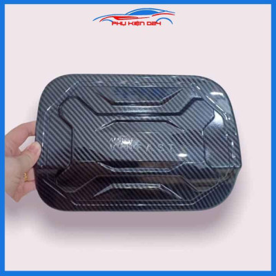 Ốp nắp xăng Vinfast Lux A 2.0 2020-2022 vân Cacbon bảo vệ chống trầy trang trí ô tô