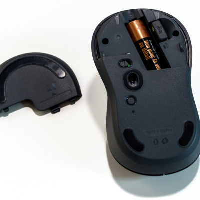 Chuột không dây Logitech M650 Hàng Chính Hãng