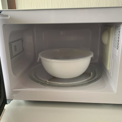 Hộp Nhựa Nakaya 720ml Dùng Trong Lò Vi Sóng Tiện Lợi