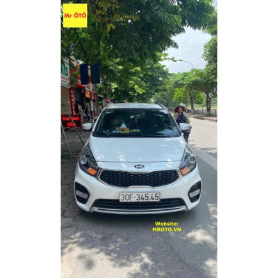 RÈM CHE NẮNG NAM CHÂM CHO XE KIA RONDO. 