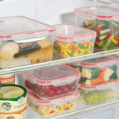 Hộp nhựa trong đựng thực phẩm hình vuông 1,3 lít - Hàng nội địa Nhật Bản