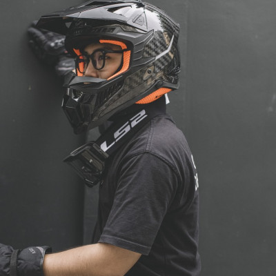 Mũ Cào Cào LS2 MX703 X-Force Carbon