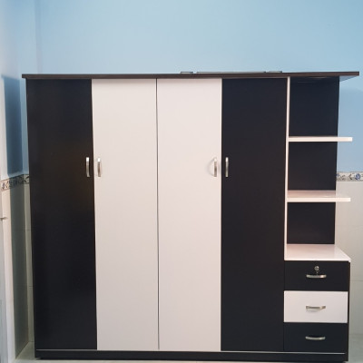 Tủ áo kèm kệ trang trí 2m x 1m8 x 0,5 m (Đen Trắng)