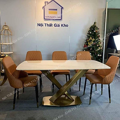 Bàn ăn mặt đá ceramic bóng chân chéo chữ X inox mạ vàng PVD Kết hợp ghế sheraton trám