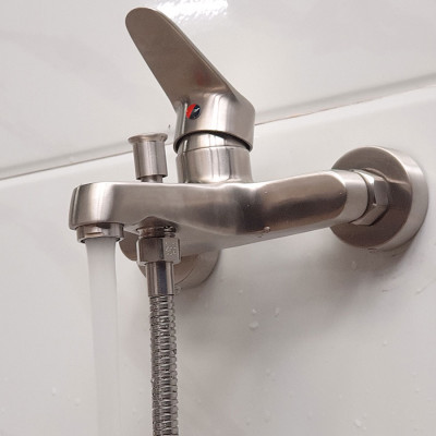 Củ sen nóng lạnh Inox SUS 304 nguyên chất thương hiệu Eurolife EL-1501 (Trắng vàng)
