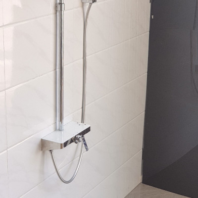 Bộ Vòi Sen Nóng Lạnh Tắm Đứng Eurolife EL-SC906