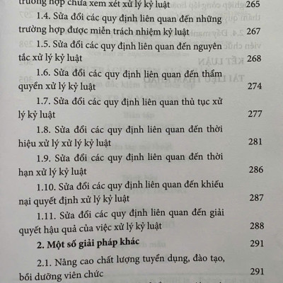 Xử Lý Kỷ Luật Viên Chức - Lý Luận Và Thực Tiễn