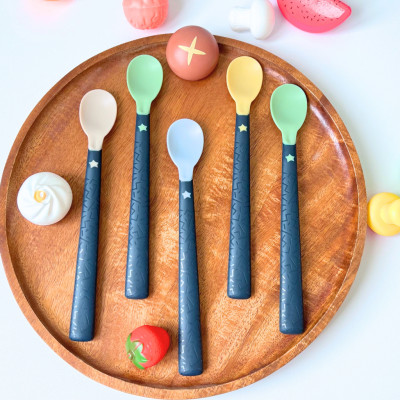 Thìa Ăn Dặm Tommee Tippee Softee, Cho Bé Từ 4 Tháng - Set 5 Thìa, Tách Lẻ (Giao Màu Ngẫu Nhiên)