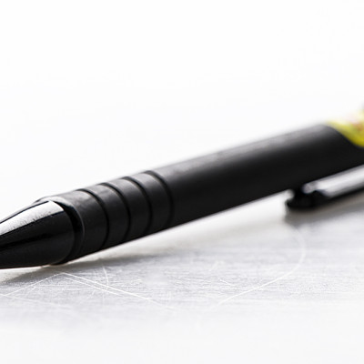 Bút Bi Bấm Pentel - BK250-A