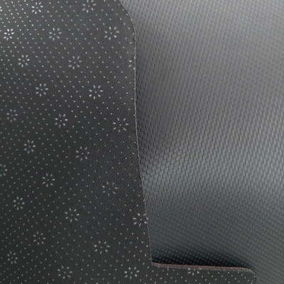 Thảm da Taplo vân Carbon Cao cấp dành cho xe Kia-Cerato-2019-2020 có khắc chữ Kia-Cerato và cắt bằng máy lazer