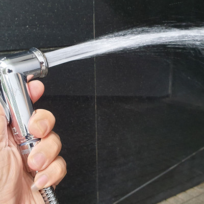 Tay xịt vệ sinh tăng áp cao, chất liệu nhựa ABS mạ Chrome Eurolife EL-H-X12 