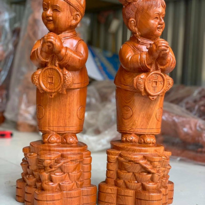 Tượng tiểu đồng chúc phúc bằng gỗ hương đá kt cao 50×15×15cm