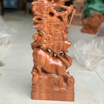 Tượng đạt ma sư tổ bằng gổ hương đá kt cao 60cm