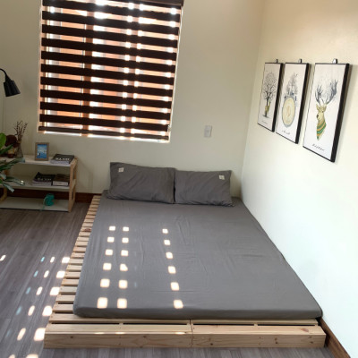 Giường ngủ gỗ CT09 Tundo màu vàng nhạt 