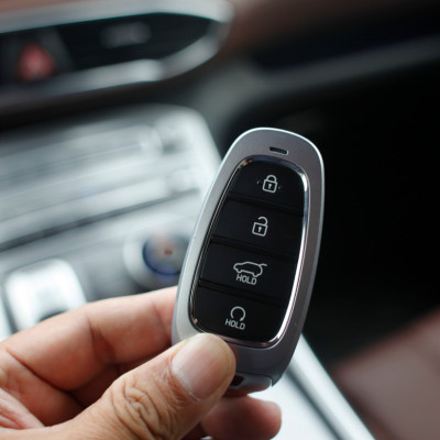 Bao Da Chìa Khóa Ô Tô Handmade Hyundai Santafe 2021 4 nút da bò thật - hàng chính hãng