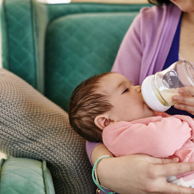 Bình Sữa Thủy Tinh Philips Avent SCF671/13 (120ml)