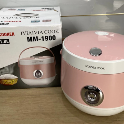 Nồi Cơm Điện IVIAIVIA COOK MM-1900 (1,8 lít) - Màu Ngẫu Nhiên - Hàng Chính Hãng