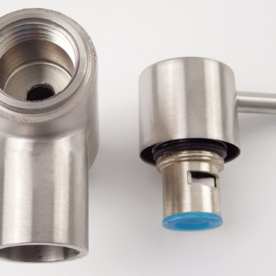 Vòi rửa chén lạnh âm tường Inox SUS 304 Eurolife EL-RC08 (Trắng vàng)