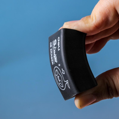 Gôm Tẩy Đen Nhỏ - Deli EH316