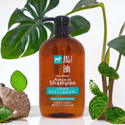 Dầu Gội Xả 2 Trong 1 Phục Hồi Tóc Hư Tổn Chiết Xuất Từ Dầu Ngựa Deve Horse Oil Rinse In Shampoo (600 mL)