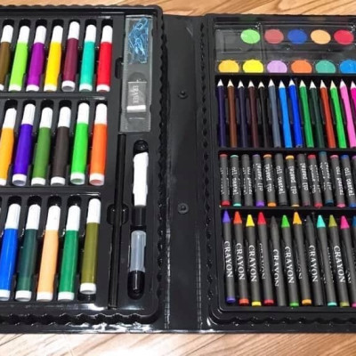 Bộ Hộp Màu Vẽ Tranh 150 Chi Tiết Cho Bé Trai- Có Nhiều Loại Màu Chì, Màu Nước, Màu Sáp Cho Bé Thoả Sức Sáng Tạo - Hàng Chính Hãng MINIIN