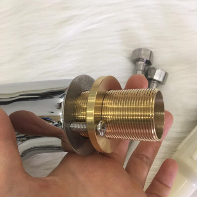 Bộ vòi chậu lavabo 1 lỗ Rangos RG-02V1