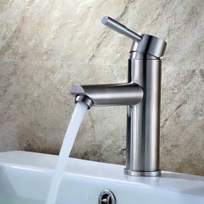 Vòi lavabo inox 304 nóng lạnh HANBACHLVB3