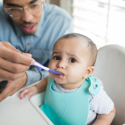 [ TF008 ] Bộ 6 thìa ( muỗng ) ăn dặm đầu mềm dành cho nướu nhạy cảm - Dr.Brown