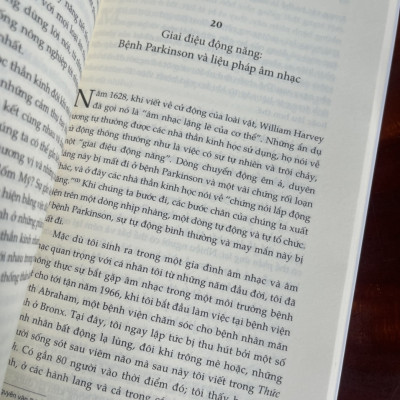 NHỮNG KẺ CUỒNG NHẠC MUSICOPHILIA – TALES OF MUSIC AND THE BRAIN - Oliver Sacks – Nhã Nam