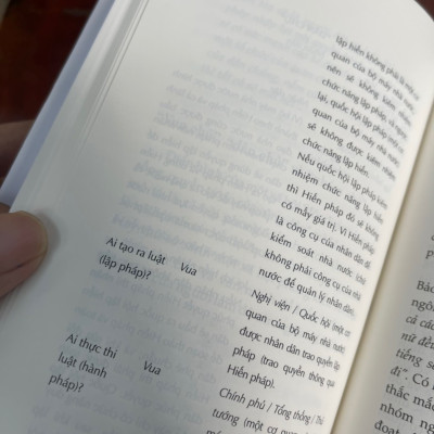 [Bìa cứng] ĐÚNG VIỆC – Một góc nhìn về câu chuyện khai minh – Giản Tư Trung –– Viện IRED – NXB Tri Thức