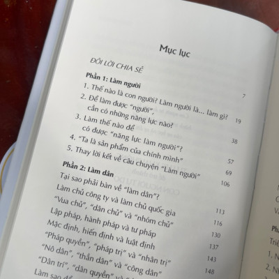 [Bìa cứng] ĐÚNG VIỆC – Một góc nhìn về câu chuyện khai minh – Giản Tư Trung –– Viện IRED – NXB Tri Thức