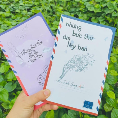 NHỮNG BỨC THƯ ÔM LẤY BẠN