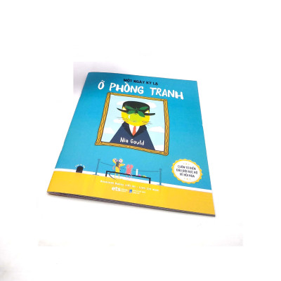 Tủ Sách Nghệ Thuật Thiếu Nhi: Một Ngày Kỳ Lạ Ở Phòng Tranh